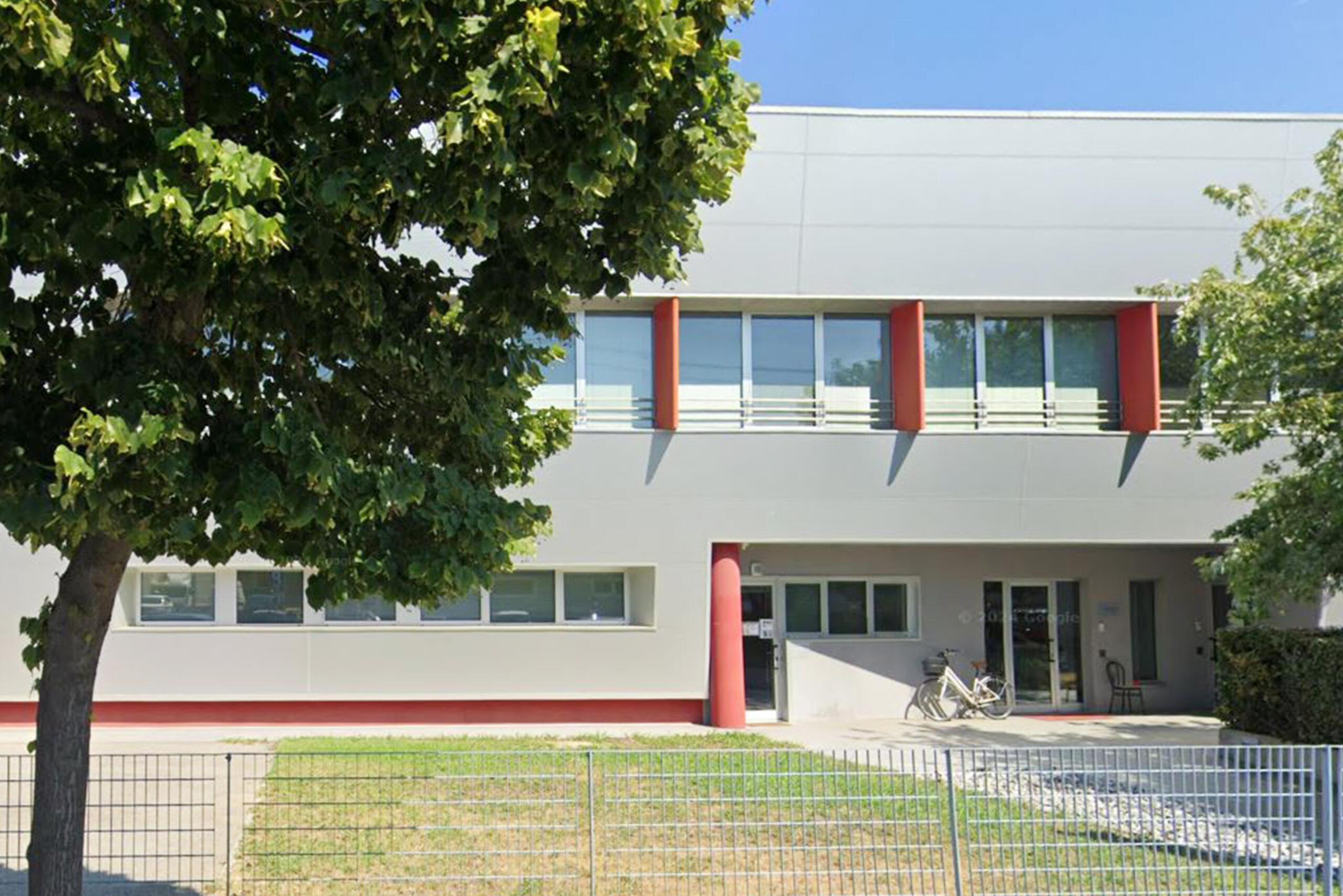 Esterno 1